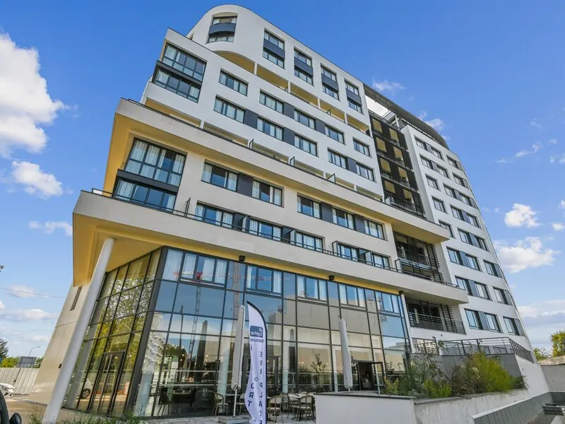 All Suites Appart Hôtel Paris Ouest Colombes · Anbieterbild von TUI