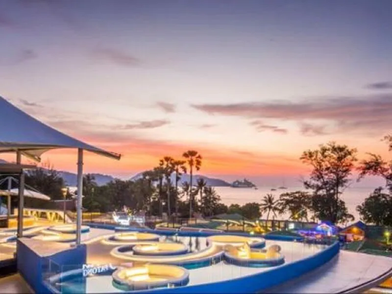 Beyond Patong · Anbieterbild von TUI
