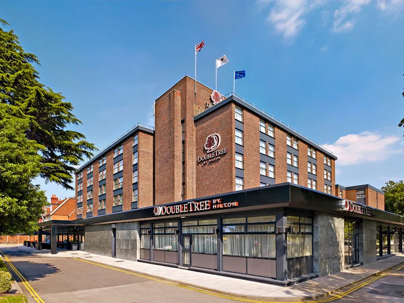 DoubleTree by Hilton London Ealing · Anbieterbild von TUI