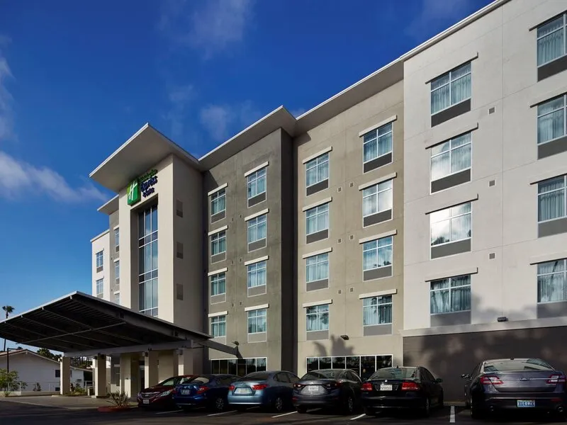 Holiday Inn Express & Suites San Diego - Hotel Circle · Anbieterbild von TUI