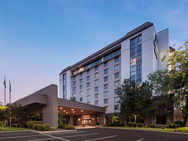 Embassy Suites Nashville Airport · Anbieterbild von TUI