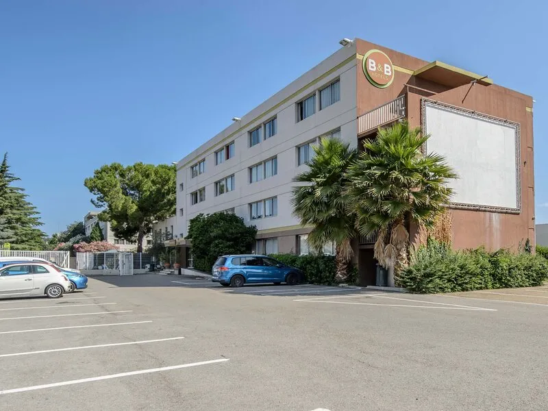 B&B HOTEL Nîmes Ville Active · Anbieterbild von TUI