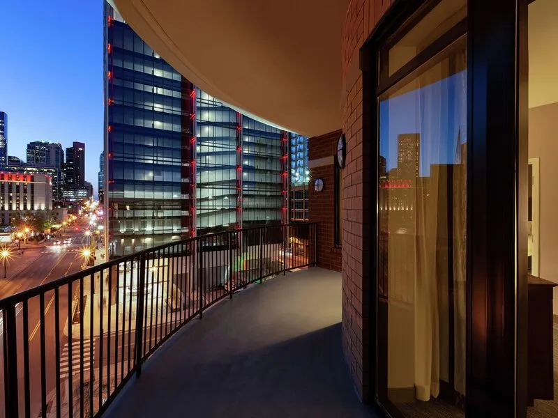 Hampton Inn & Suites Nashville-Downtown · Anbieterbild von TUI