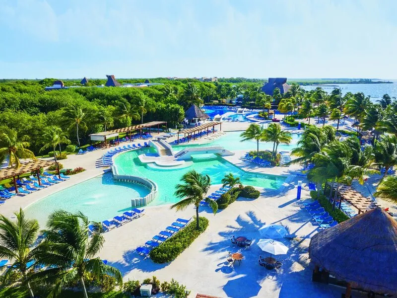 BlueBay Grand Esmeralda · Anbieterbild von TUI