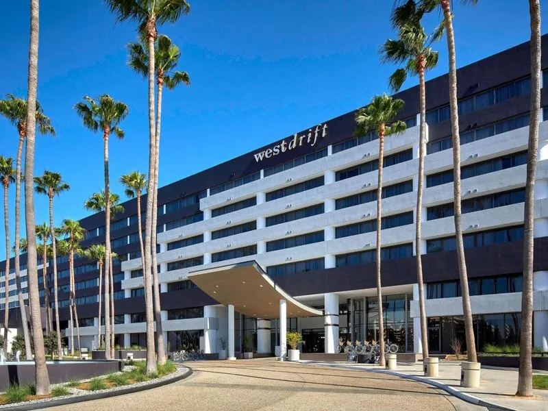 westdrift Manhattan Beach, Autograph Collection · Anbieterbild von TUI