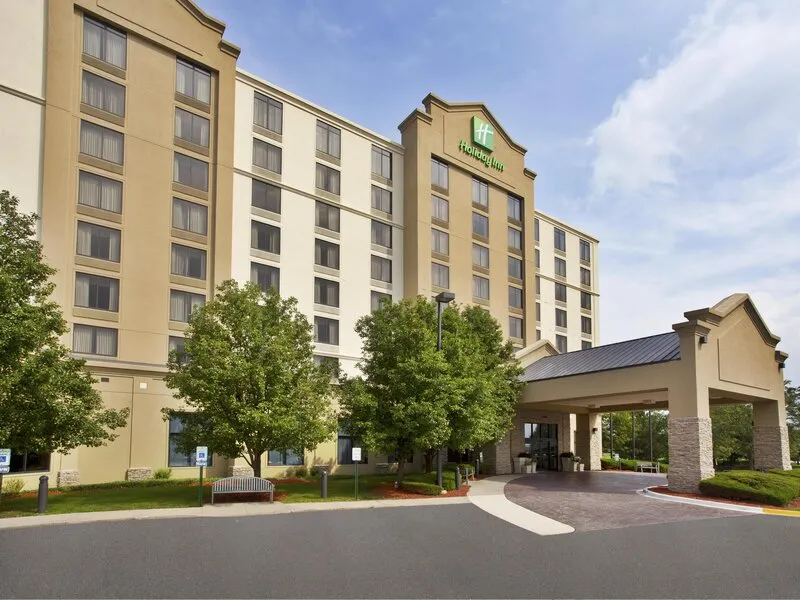 Holiday Inn and Suites Chicago NW Elgin · Anbieterbild von TUI
