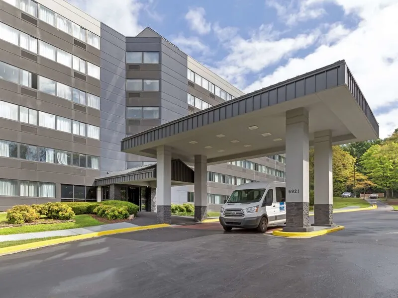 Clarion Hotel & Suites BWI Airport North · Anbieterbild von TUI