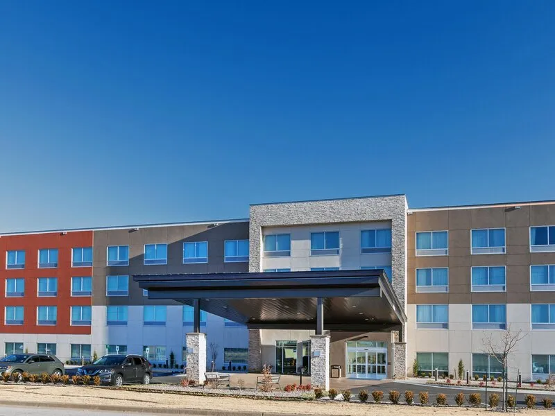 Holiday Inn Express & Suites Tulsa Northeast - Owasso · Anbieterbild von TUI