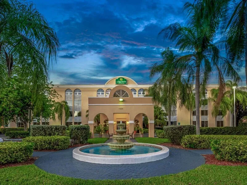 La Quinta Inn & Suites by Wyndham Miami Lakes · Anbieterbild von TUI