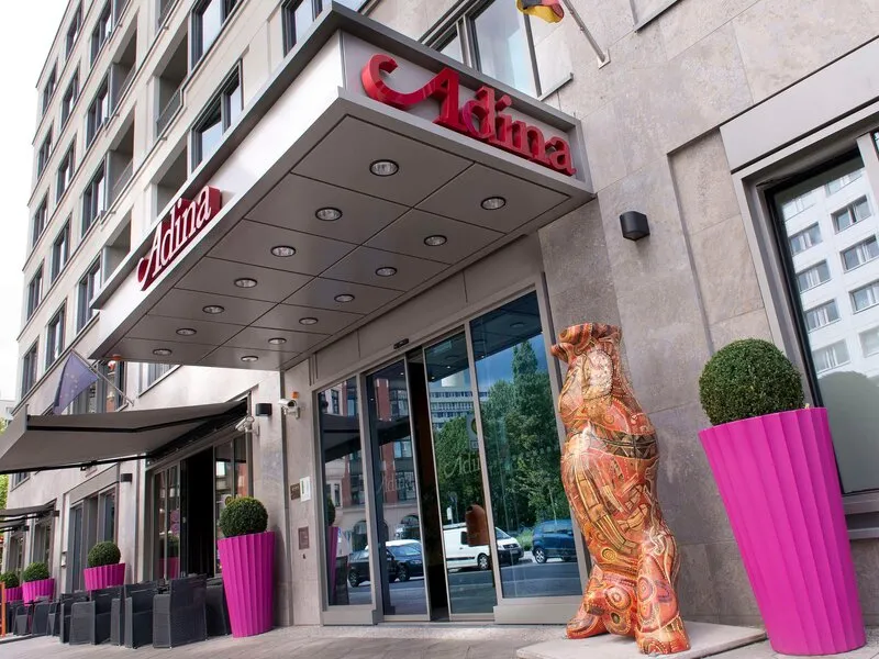 Adina Apartment Hotel Berlin Hackescher Markt · Anbieterbild von TUI