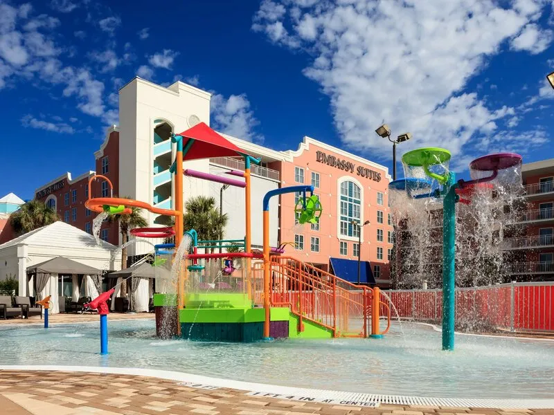 Embassy Suites by Hilton Orlando Lake Buena Vista Resort · Anbieterbild von TUI