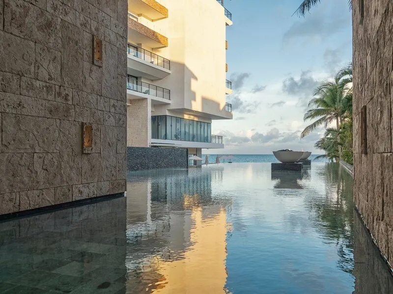 The Fives Oceanfront Puerto Morelos · Anbieterbild von TUI