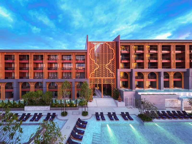 Avista Grande Phuket Karon - MGallery by Sofitel · Anbieterbild von TUI