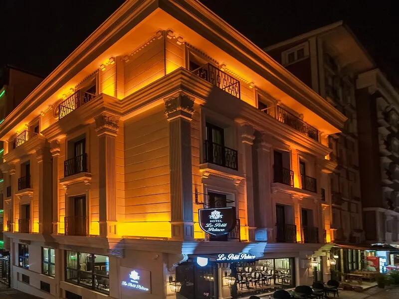 Le Petit Palace Hotel · Anbieterbild von TUI