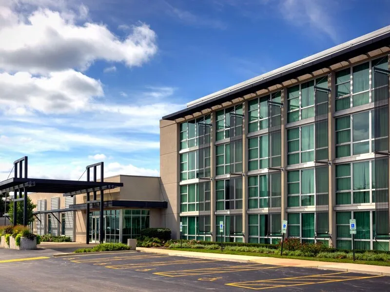 Crowne Plaza Lombard Downers Grove · Anbieterbild von TUI
