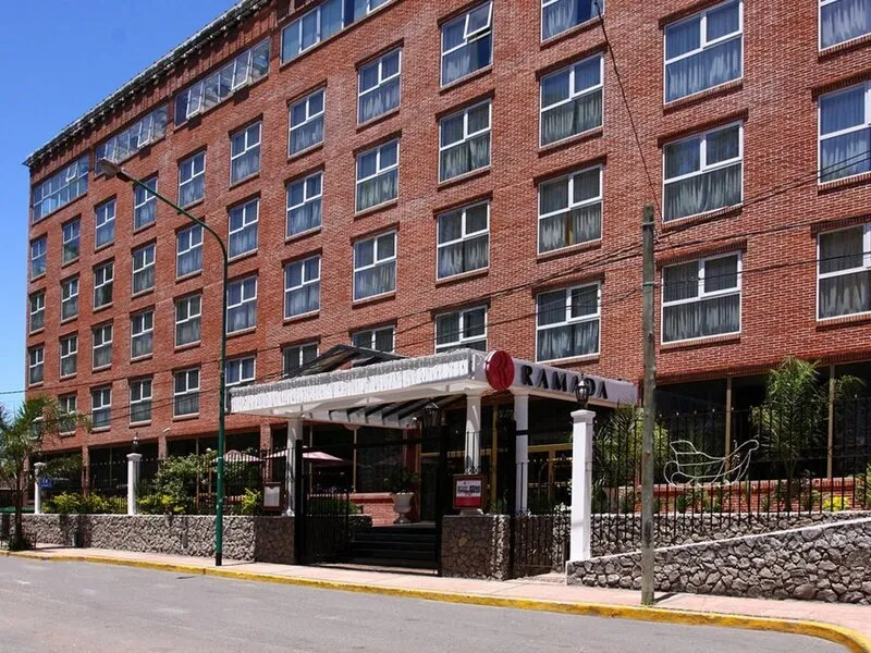 Ramada by Wyndham Buenos Aires Vicente Lopez · Anbieterbild von TUI