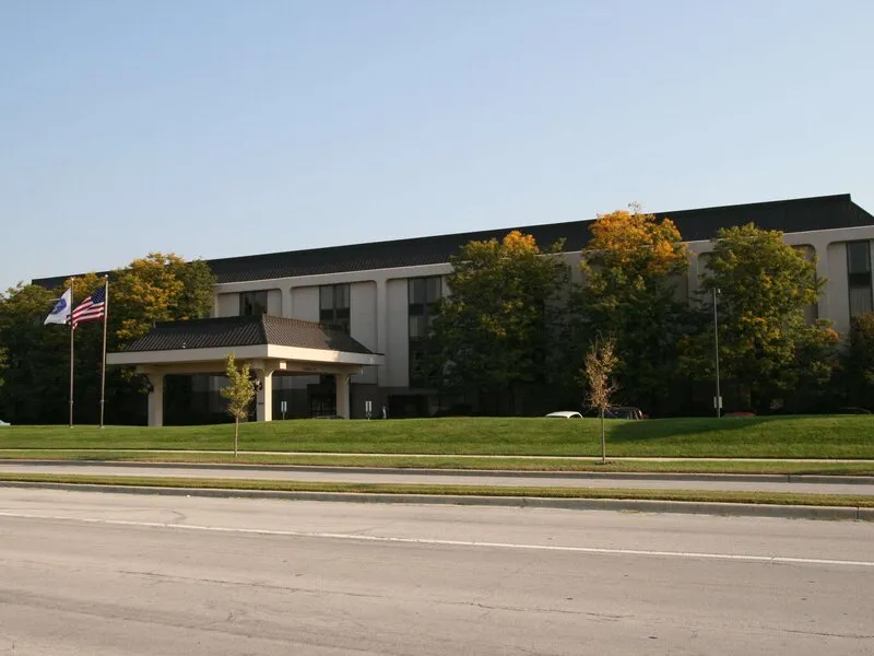 Hampton Inn Chicago Naperville · Anbieterbild von TUI