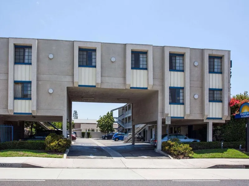 Days Inn Orange Anaheim · Anbieterbild von TUI