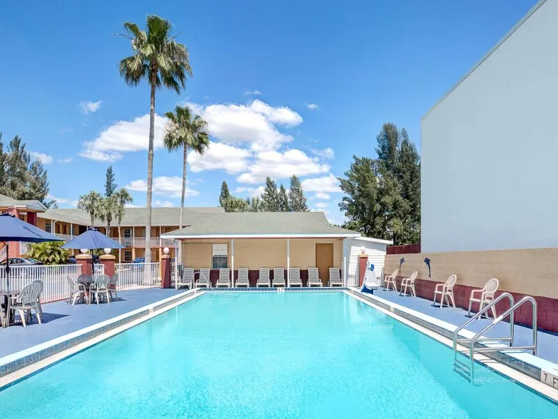 Howard Johnson by Wyndham Ft. Myers FL · Anbieterbild von TUI