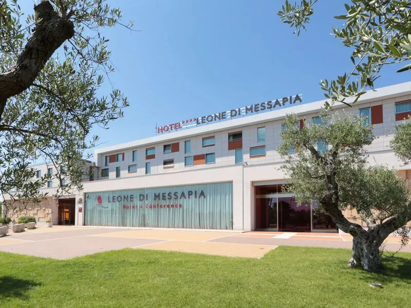Best Western Plus Leone di Messapia Hotel  & Conference · Anbieterbild von TUI