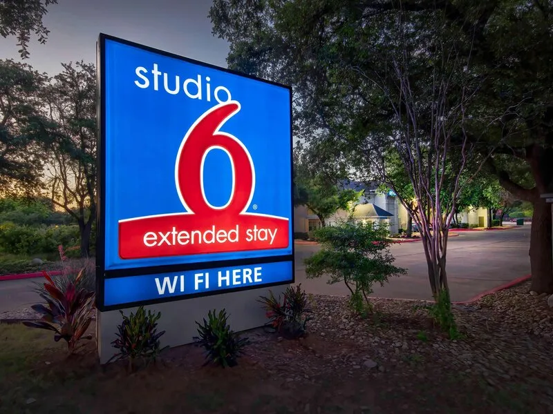 Studio 6 Austin Midtown · Anbieterbild von TUI