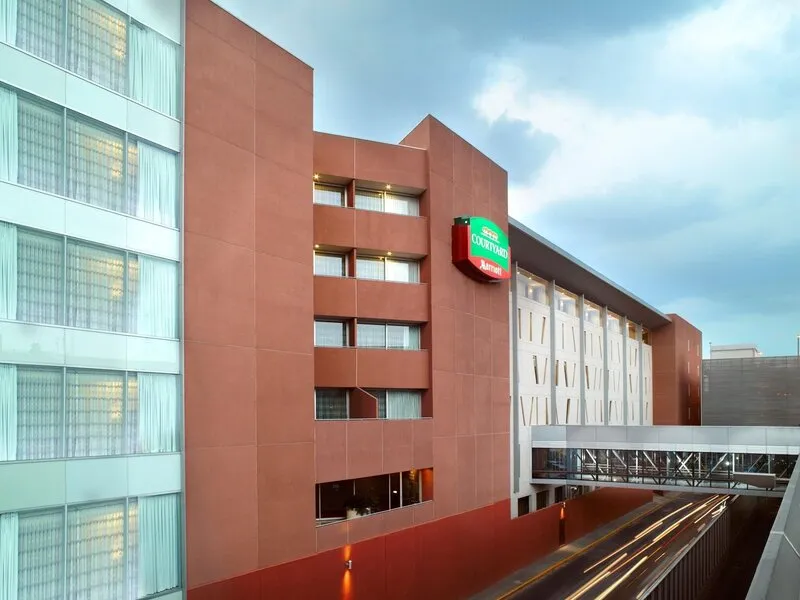 Courtyard Mexico City Airport · Anbieterbild von TUI