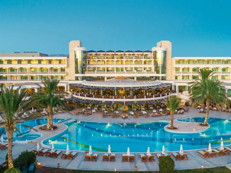 Constantinou Bros Athena Beach Hotel · Anbieterbild von TUI