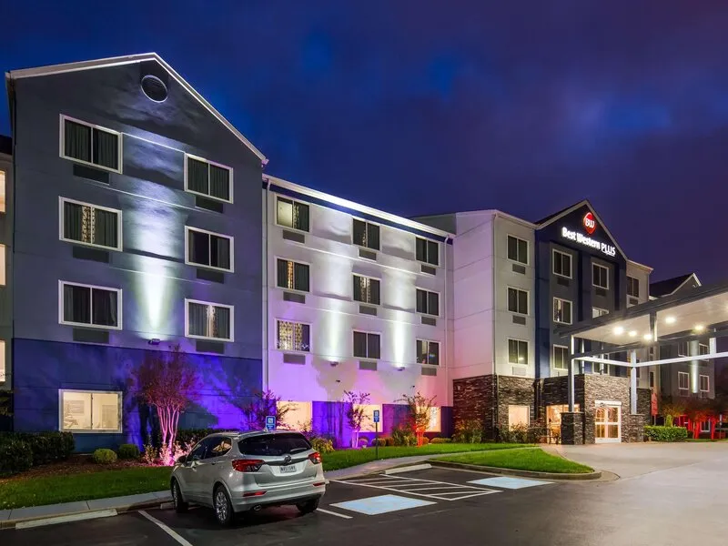 Best Western Plus Nashville Airport Hotel · Anbieterbild von TUI