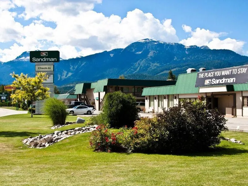 Sandman Hotel Revelstoke · Anbieterbild von TUI