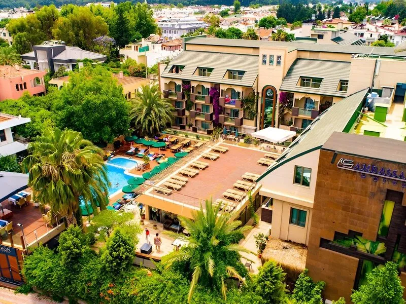 Ambassador Plaza Hotel · Anbieterbild von TUI