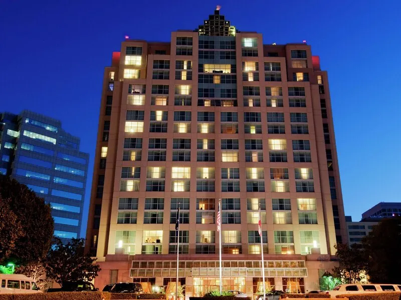 Hilton Los Angeles North-Glendale & Executive Meeting Center · Anbieterbild von TUI