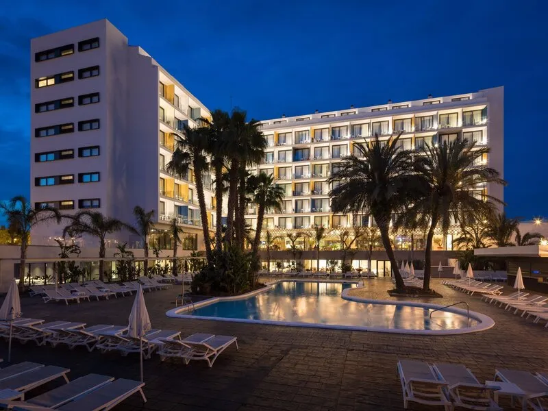 Aqua Hotel Silhouette & Spa · Anbieterbild von TUI