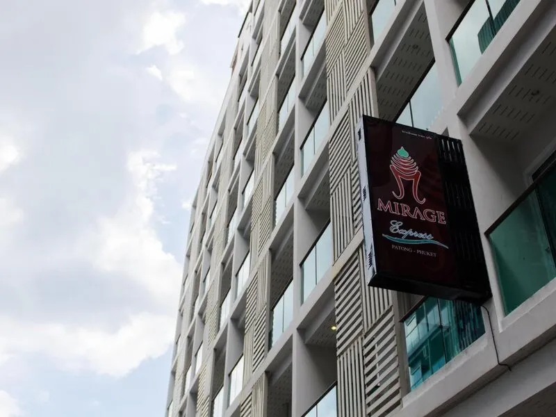 Mirage Express Patong Hotel · Anbieterbild von TUI