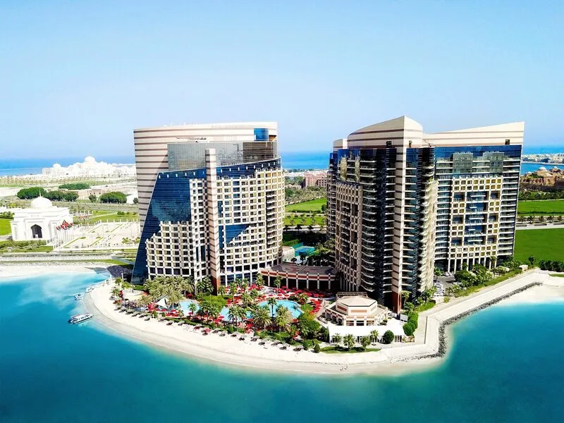 Khalidiya Palace Rayhaan by Rotana · Anbieterbild von TUI