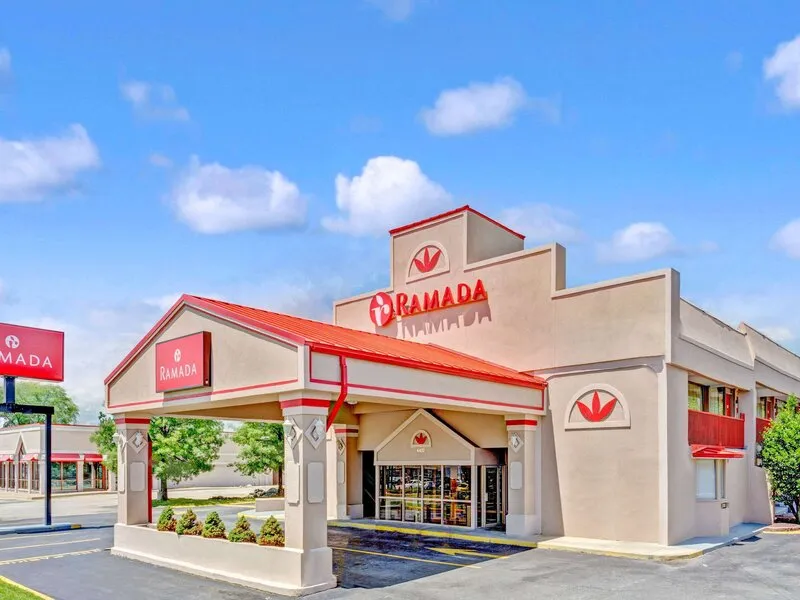 Ramada by Wyndham Baltimore West · Anbieterbild von TUI