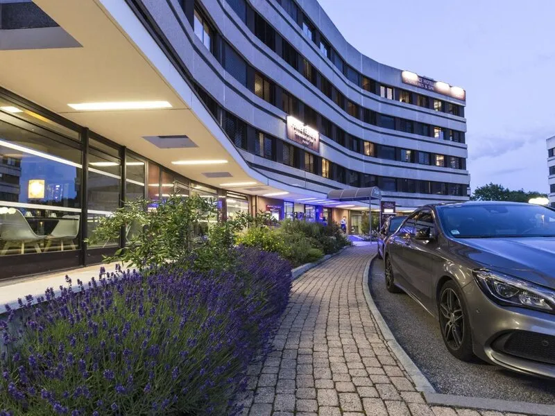 Zenitude Hotel Residences  Ferney Voltaire Swiss Apparthotels Geneva · Anbieterbild von TUI