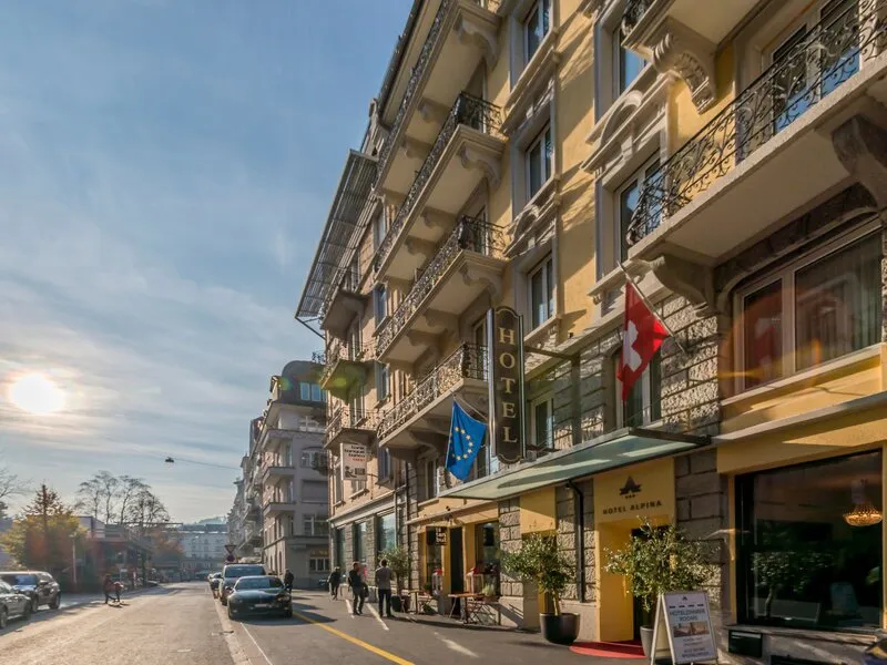 Hotel Alpina Luzern · Anbieterbild von TUI