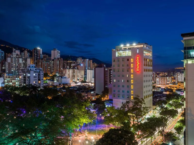 Hampton by Hilton Bucaramanga · Anbieterbild von TUI