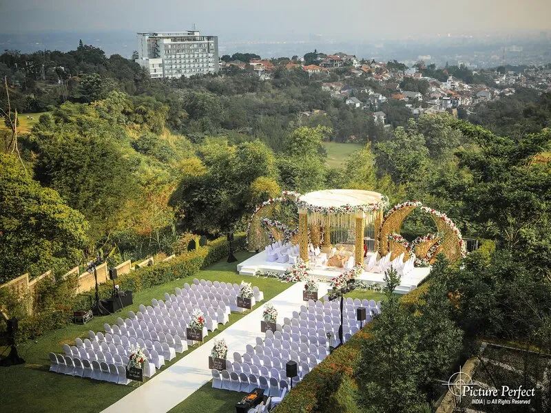 InterContinental Bandung Dago Pakar · Anbieterbild von TUI