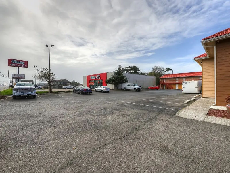 Newport Inn by OYO - Hwy 101 · Anbieterbild von TUI