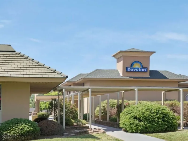 Days Inn by Wyndham Charlotte/Woodlawn Near Carowinds · Anbieterbild von TUI