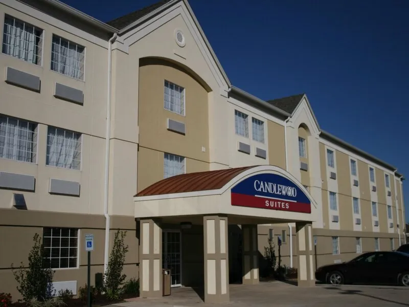 Candlewood Suites Lake Charles-Sulphur · Anbieterbild von TUI