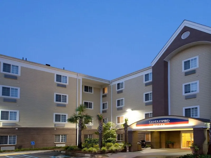 Candlewood Suites I-26 at Northwoods Mall · Anbieterbild von TUI