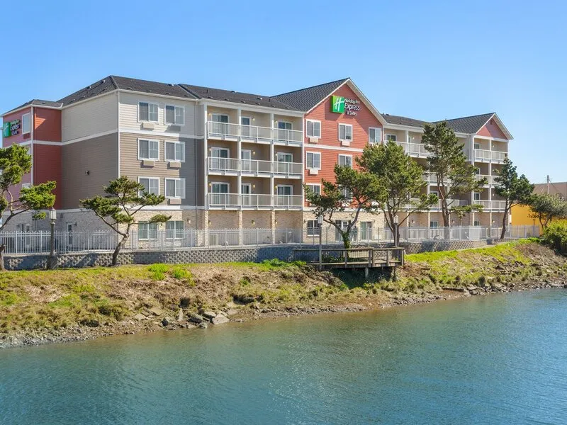 Holiday Inn Express Hotel & Suites Seaside - Convention Center · Anbieterbild von TUI