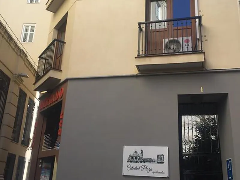 Apartamentos Granada Catedral Plaza 3000 · Anbieterbild von TUI