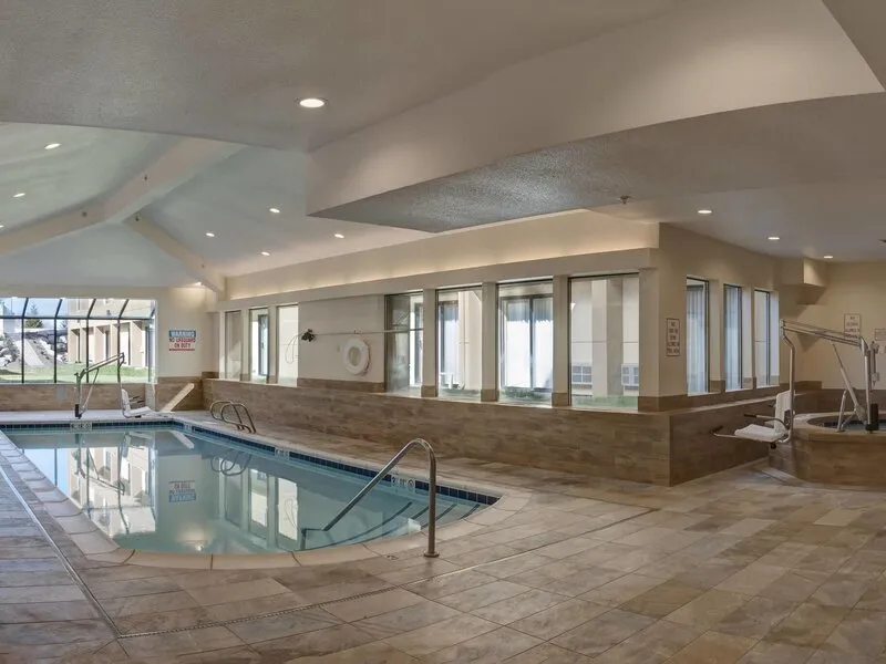 Quality Inn Valley Suites · Anbieterbild von TUI