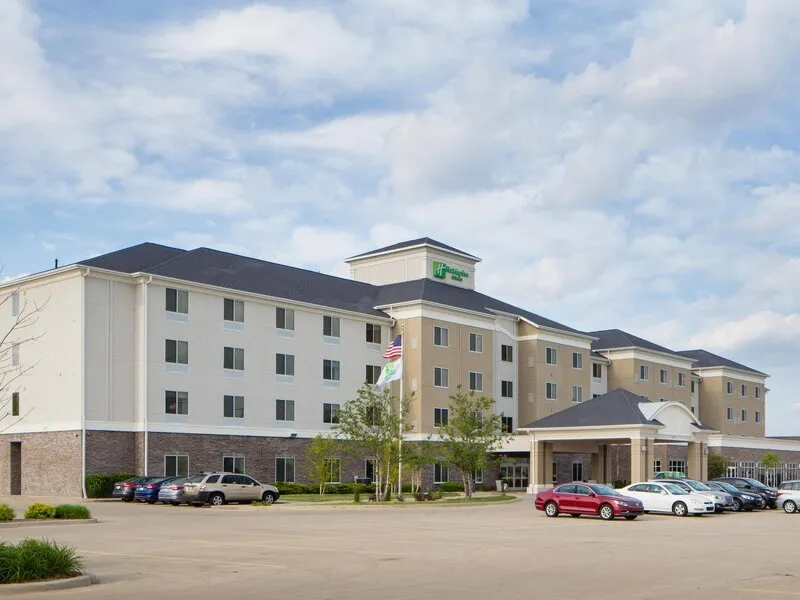 Holiday Inn & Suites Bloomington-Airport · Anbieterbild von TUI