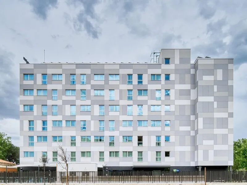 Holiday Inn Express Madrid Airport · Anbieterbild von TUI