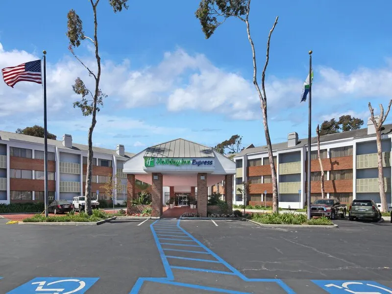 Holiday Inn Express Port Hueneme · Anbieterbild von TUI
