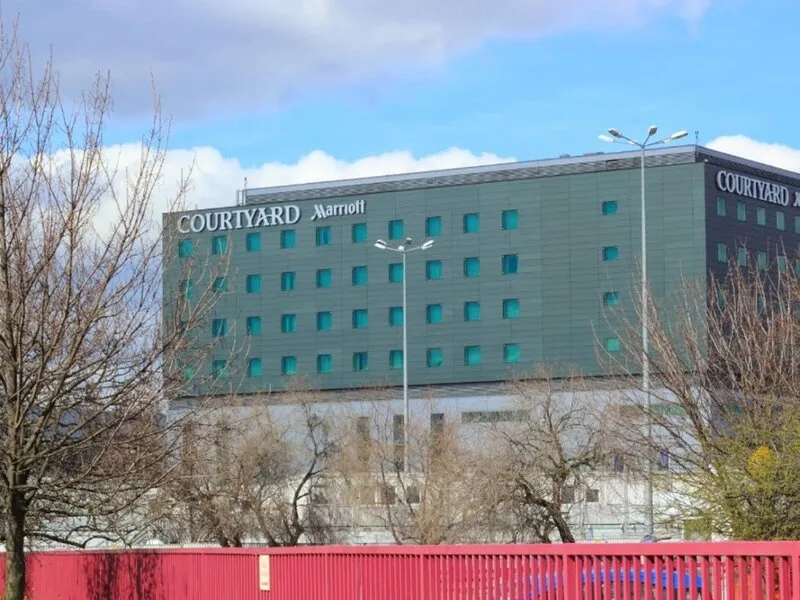 Courtyard by Marriott Warsaw Airport · Anbieterbild von TUI